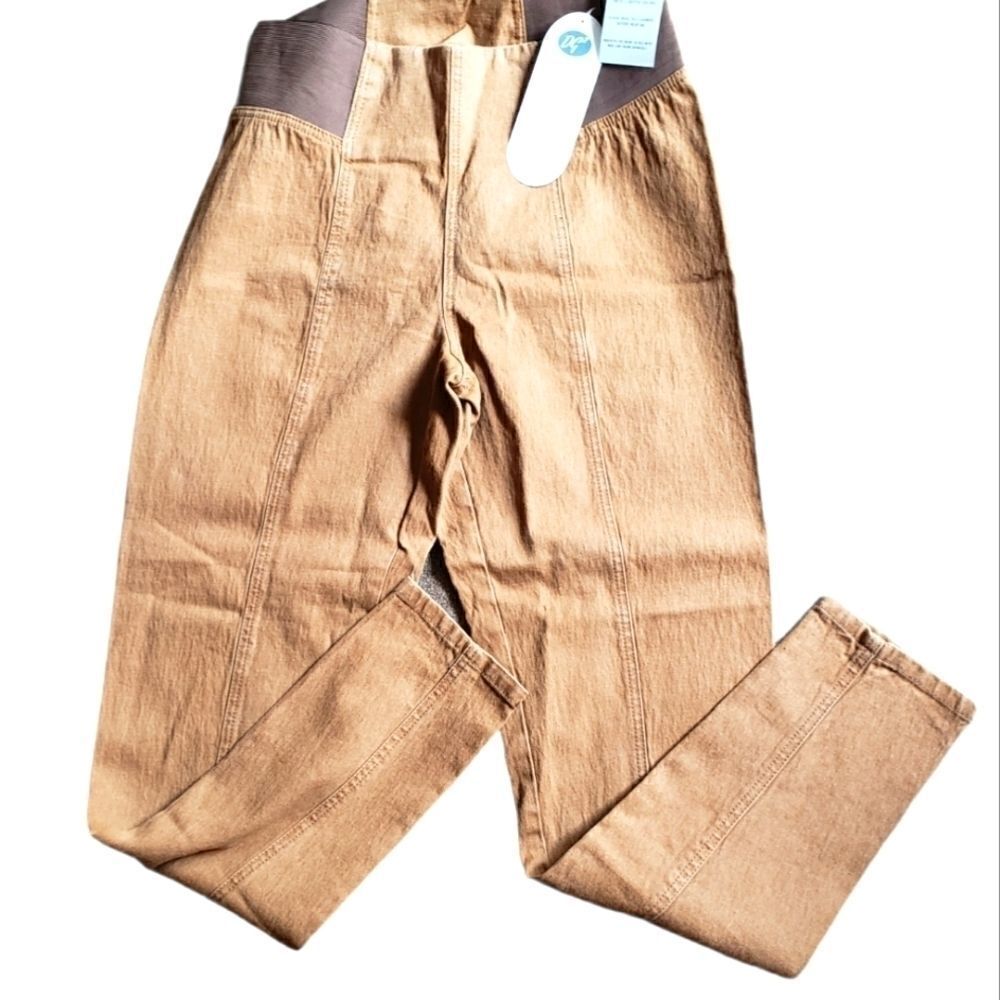 Diane Gilman  LT, pants, dk tan